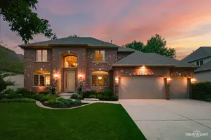 1114 Chadwick Ct, Aurora, IL 60502 - Photo 2