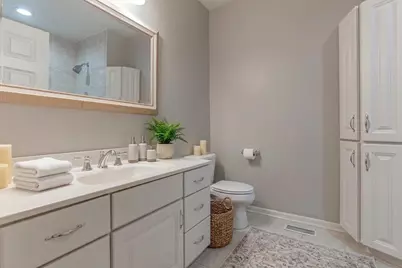45 Monterey Drive, Vernon Hills, IL 60061 - Photo 10
