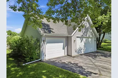6977 N Alpine Drive, Byron, IL 61010 - Photo 2