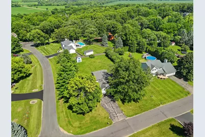 6977 N Alpine Drive, Byron, IL 61010 - Photo 8