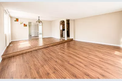 4840 Old Orchard Road, Skokie, IL 60077 - Photo 4