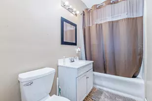 421 N William St, Joliet, IL 60435 - Photo 14