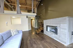 1935 N Fairfield Ave, Chicago, IL 60647 - Photo 10