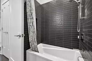 1342 W Belmont Ave, Chicago, IL 60657 - Photo 20