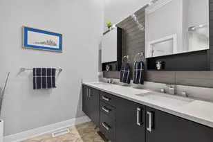 1342 W Belmont Ave, Chicago, IL 60657 - Photo 14