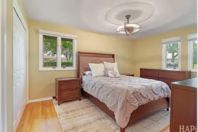1059 Branch Road, Gurnee, IL 60031 - Photo 18