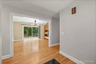 725 N Vista Dr, Algonquin, IL 60102 - Photo 6