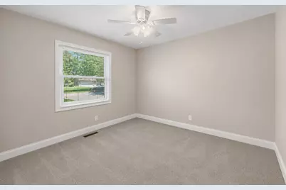 725 N Vista Drive, Algonquin, IL 60102 - Photo 18