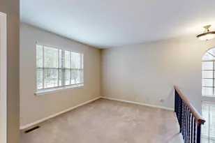 1237 Cranbrook Dr, Schaumburg, IL 60193 - Photo 26
