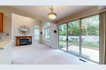 1237 Cranbrook Drive, Schaumburg, IL 60193 - Photo 10