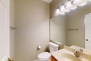 1237 Cranbrook Dr, Schaumburg, IL 60193 - Photo 16