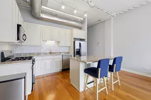 740 W Fulton St, Chicago, IL 60661 - Photo 6