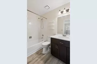 2713 S Embers Lane, Arlington Heights, IL 60005 - Photo 18