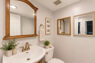 208 E Bailey Rd, Naperville, IL 60565 - Photo 2