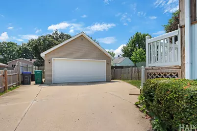 10113 W Crissy Avenue, Beach Park, IL 60099 - Photo 6