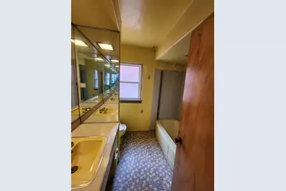 6723 S Euclid Avenue, Chicago, IL 60649 - Photo 16