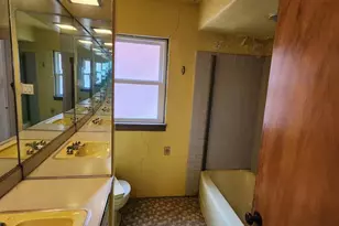 6723 S Euclid Ave, Chicago, IL 60649 - Photo 16