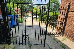 6723 S Euclid Ave, Chicago, IL 60649 - Photo 32