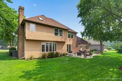 425 Brentwood Court, Roselle, IL 60172 - Photo 38