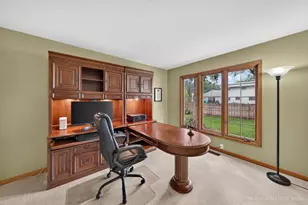 425 Brentwood Ct, Roselle, IL 60172 - Photo 20