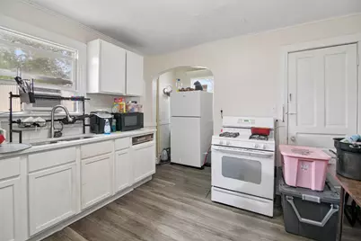 641 N Indiana Avenue, Kankakee, IL 60901 - Photo 4