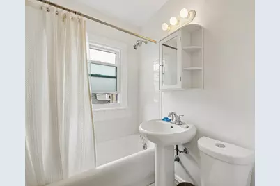 6638 N Trumbull Avenue, Lincolnwood, IL 60712 - Photo 14