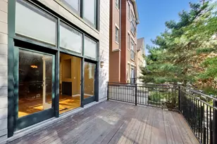 821 N Wood St, Chicago, IL 60622 - Photo 10