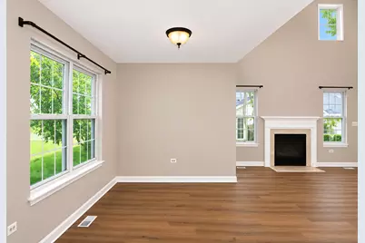 651 Lancaster Circle, Elgin, IL 60123 - Photo 10