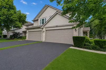 651 Lancaster Circle, Elgin, IL 60123 - Photo 2