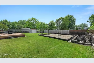 1677 Carol Anne Drive, Morris, IL 60450 - Photo 18