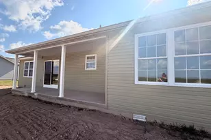 768 Fulton Dr, Centralia, IL 62801 - Photo 2