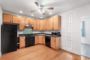 6452 N Bell Ave, Chicago, IL 60645 - Photo 6