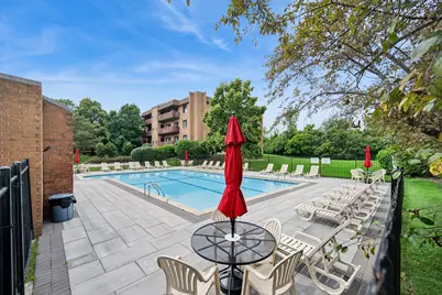 [Address not provided], Highland Park, IL 60035 - Photo 16