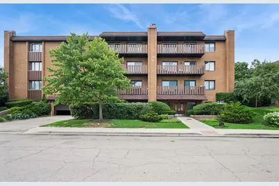 [Address not provided], Highland Park, IL 60035 - Photo 1