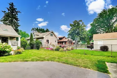 124 E Grantley Avenue, Elmhurst, IL 60126 - Photo 38