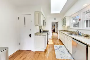 124 E Grantley Ave, Elmhurst, IL 60126 - Photo 12