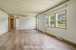 2489 E US Hwy 52 Hwy, Donovan, IL 60931 - Photo 16