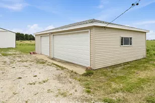 2489 E US Hwy 52 Hwy, Donovan, IL 60931 - Photo 6