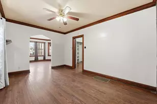 10447 S Ave G, Chicago, IL 60617 - Photo 10
