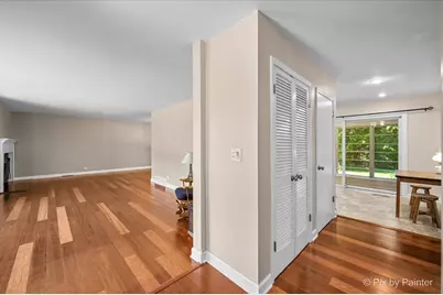 824 Skyline Drive, Barrington, IL 60010 - Photo 4