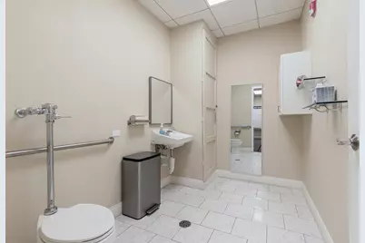 6705 Kingery Highway, Willowbrook, IL 60527 - Photo 18