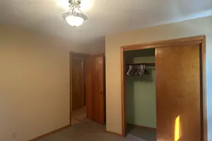 1717 E Lawn, Savanna, IL 61074 - Photo 8