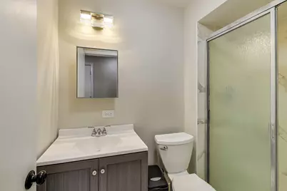 1086 N Northwest Highway #G, Park Ridge, IL 60068 - Photo 12