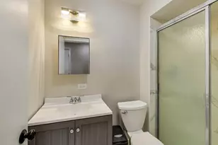 1086 N Northwest Hwy, Park Ridge, IL 60068 - Photo 12