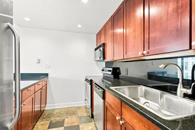 30 E Huron Street #2007, Chicago, IL 60611 - Photo 10