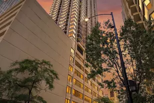 30 E Huron St, Chicago, IL 60611 - Photo 26