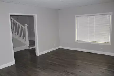 804 N Jackson Street, Clifton, IL 61727 - Photo 10