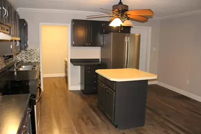 804 N Jackson Street, Clifton, IL 61727 - Photo 14