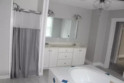 804 N Jackson Street, Clifton, IL 61727 - Photo 34