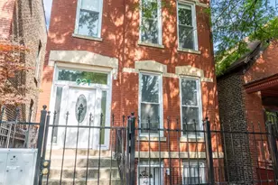 921 S Oakley Blvd, Chicago, IL 60612 - Photo 2